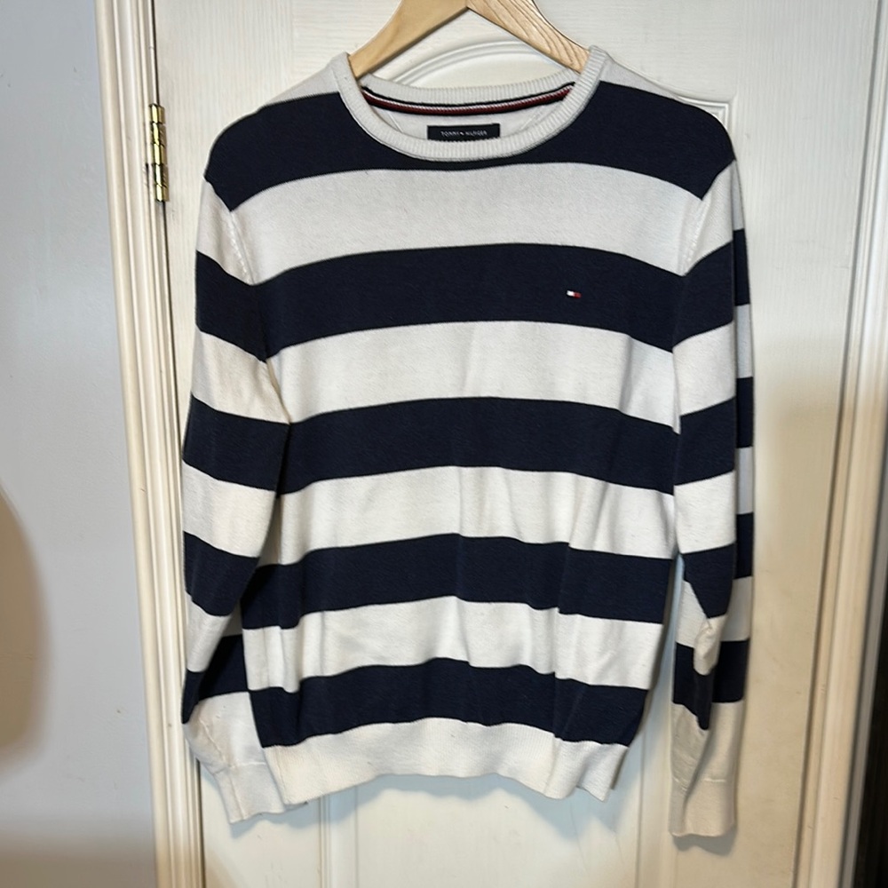 Tommy Hilfiger Navy and White Crewneck Sweater